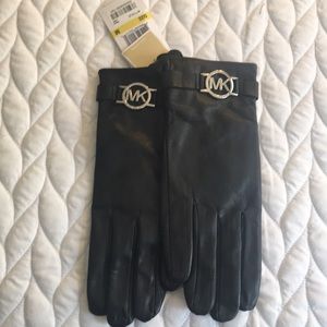 Michael Kors leather gloves